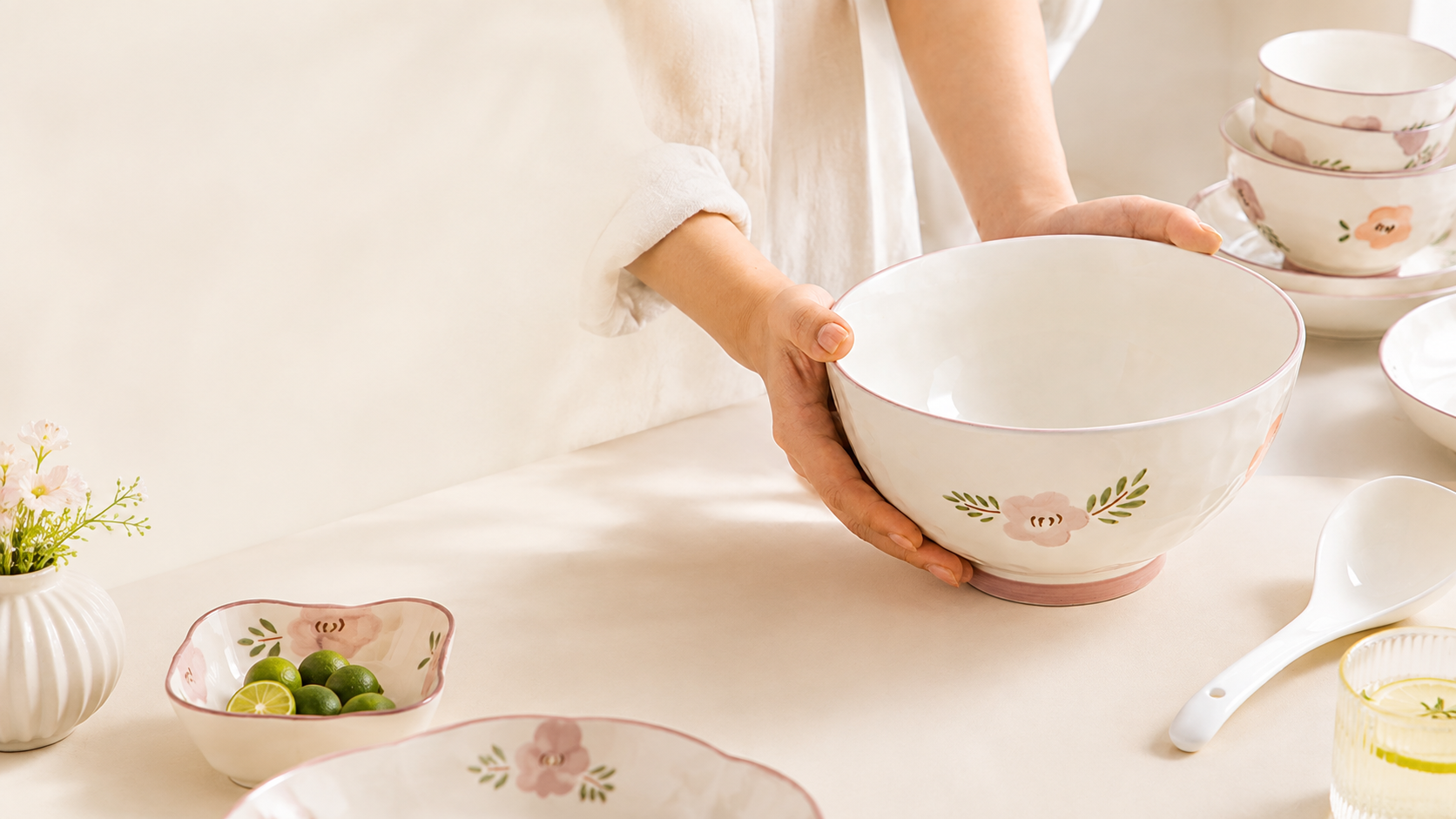 Tips Memilih Tableware Keramik untuk Meja Makan Lebih Elegan